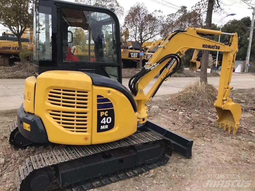 Komatsu PC 40 MR 小型挖掘机
