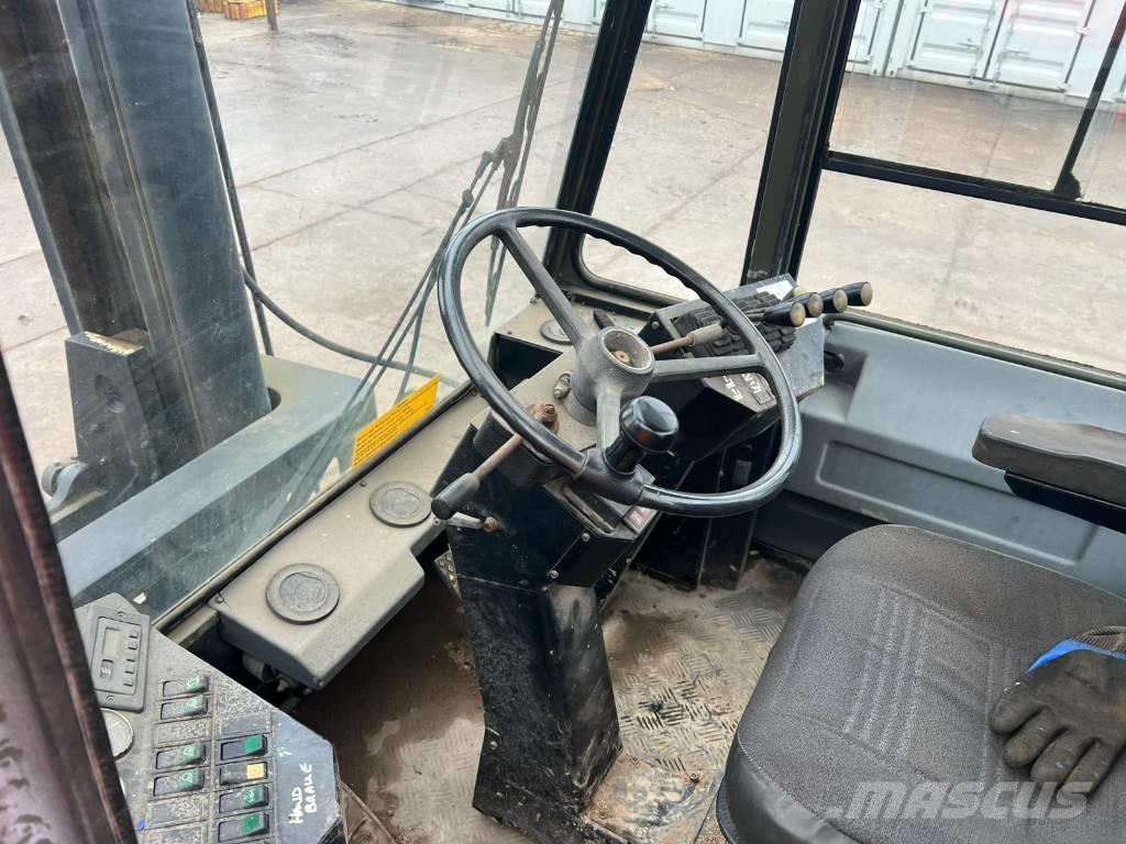 Sisu TD 1712 HS 柴油叉车