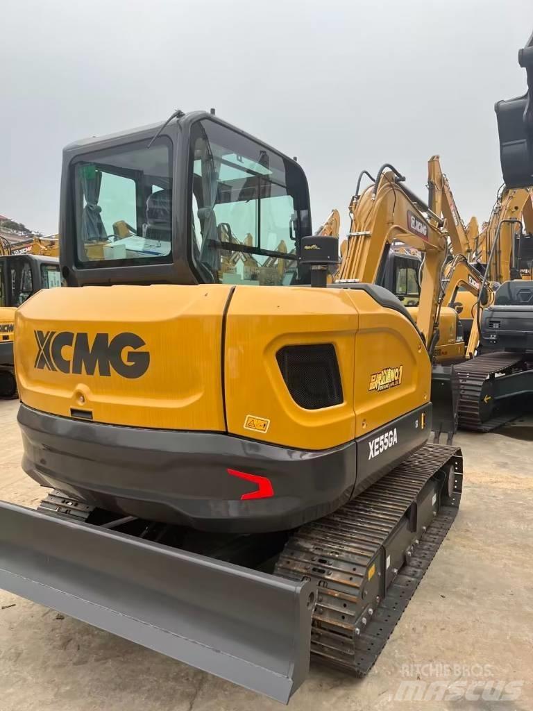 XCMG XE55GA 小型挖掘机