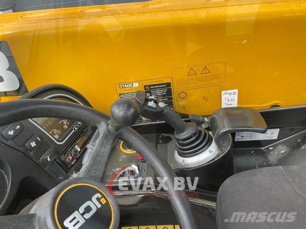 JCB 525-60 AgriPlus 电动叉车