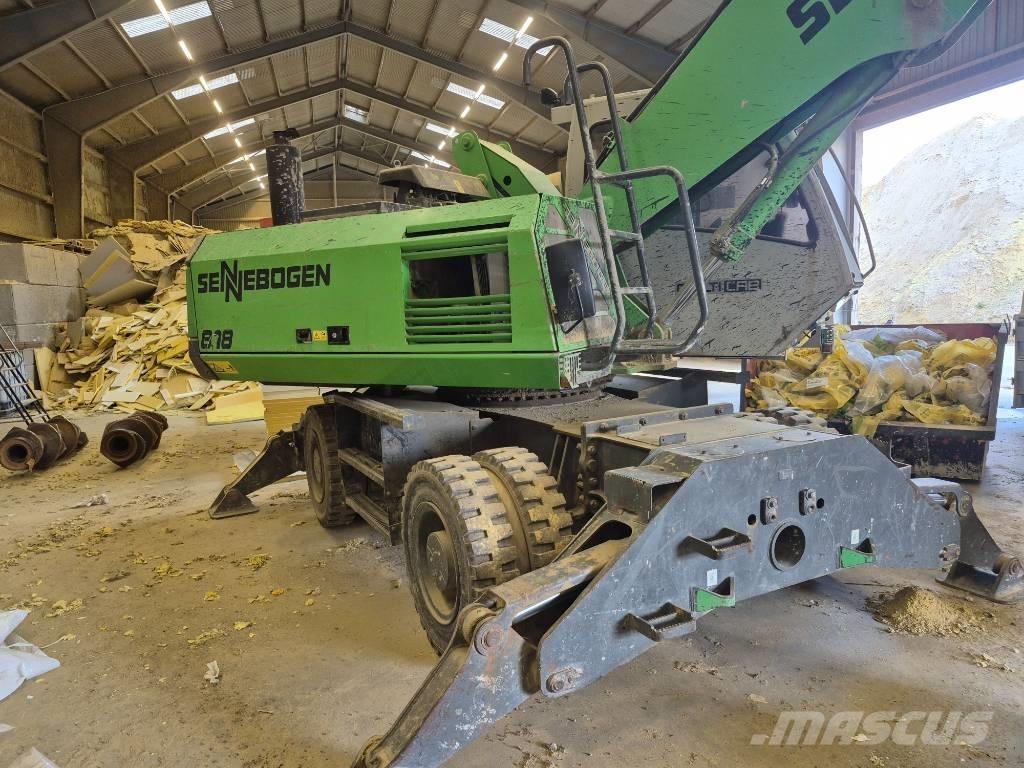 Sennebogen 818 工业挖掘机