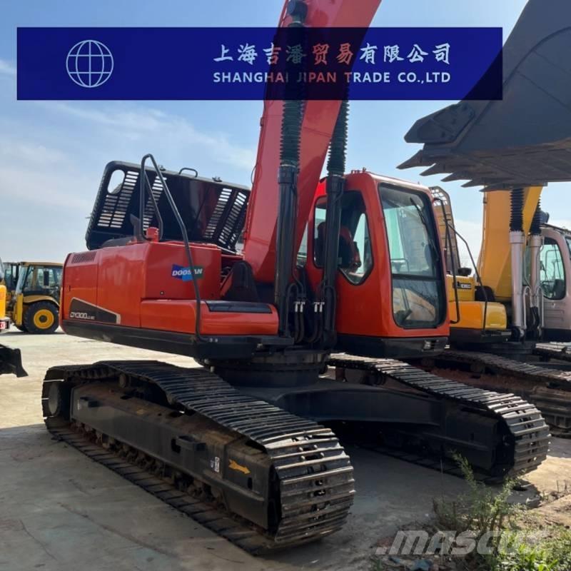 Doosan DX 300 履带挖掘机