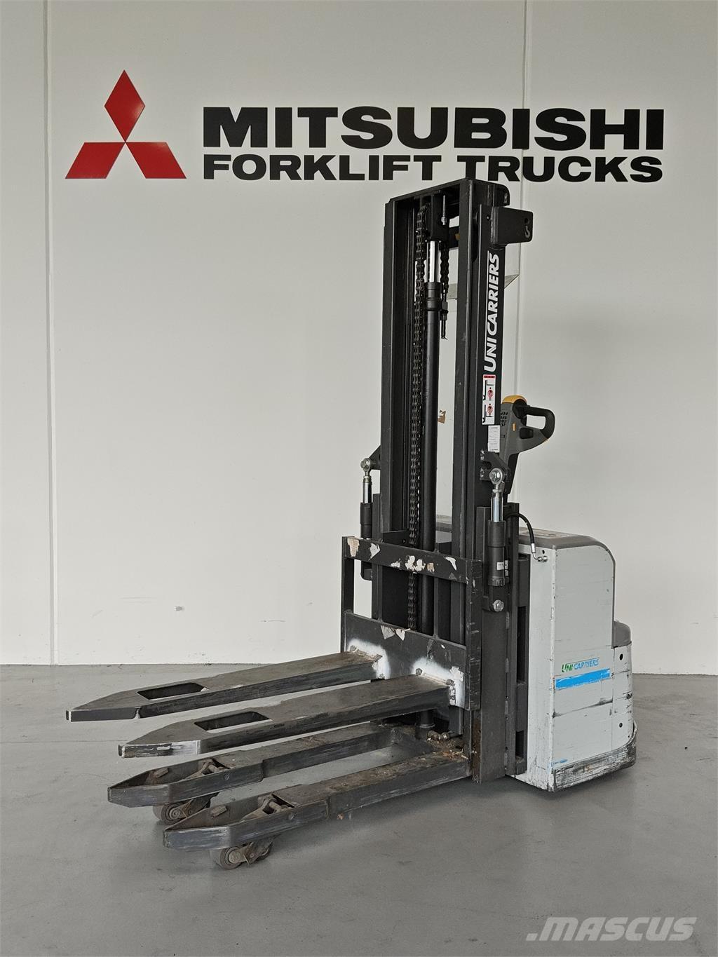 Atlet PSH160 行走式堆垛机