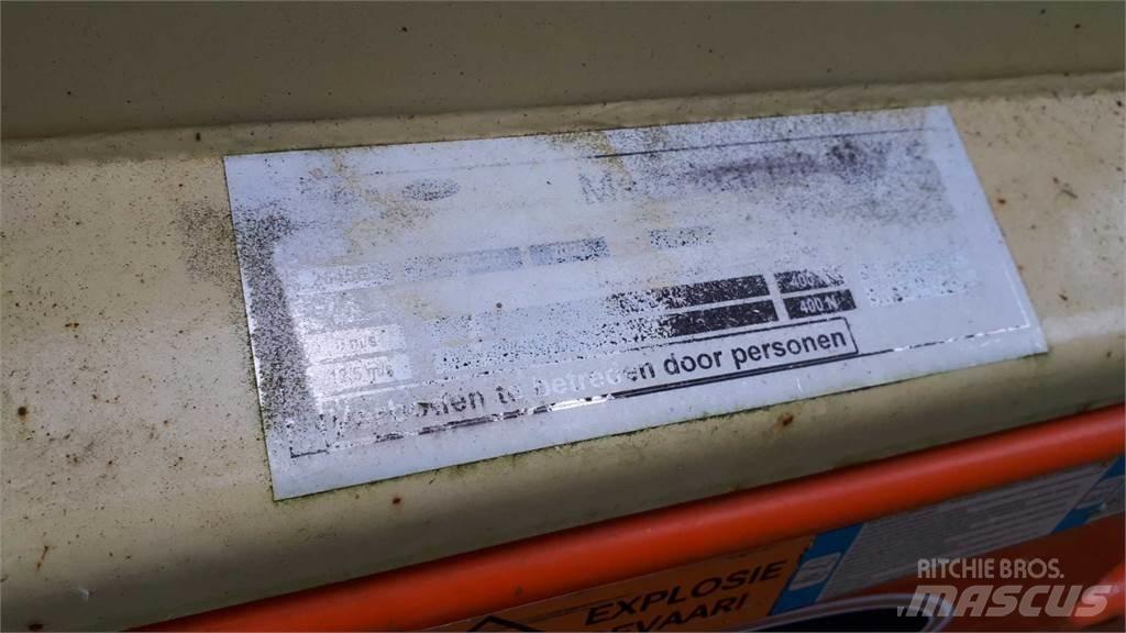 JLG 2646ES 剪叉式升降机