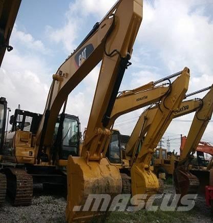 CAT 325 D 履带挖掘机