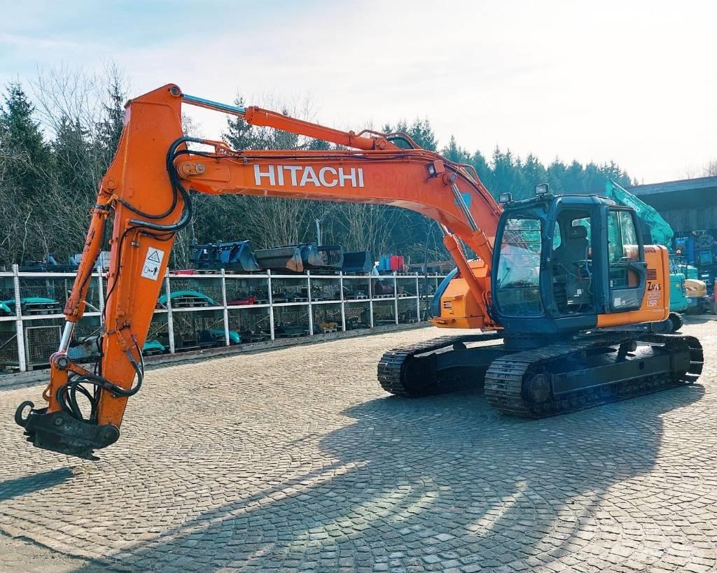 Hitachi ZX225USRLC 履带挖掘机