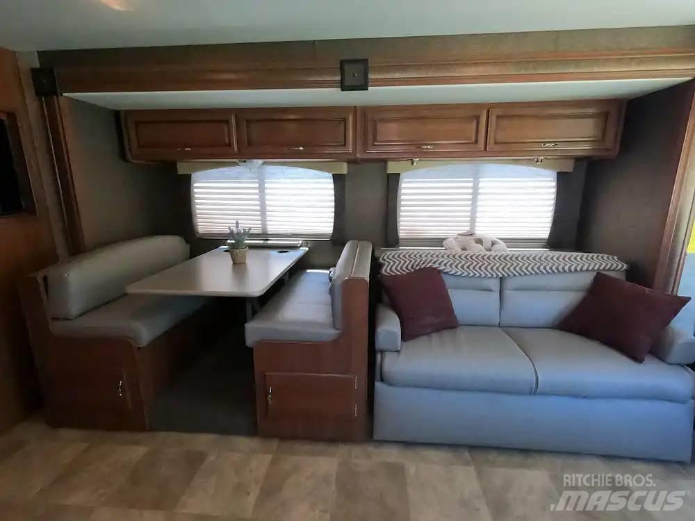 Fleetwood Storm 32V 建筑机械-其他