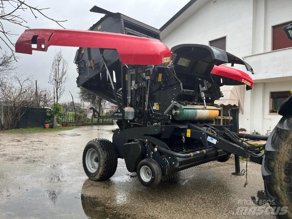 Kverneland RV5216 圆捆打捆机
