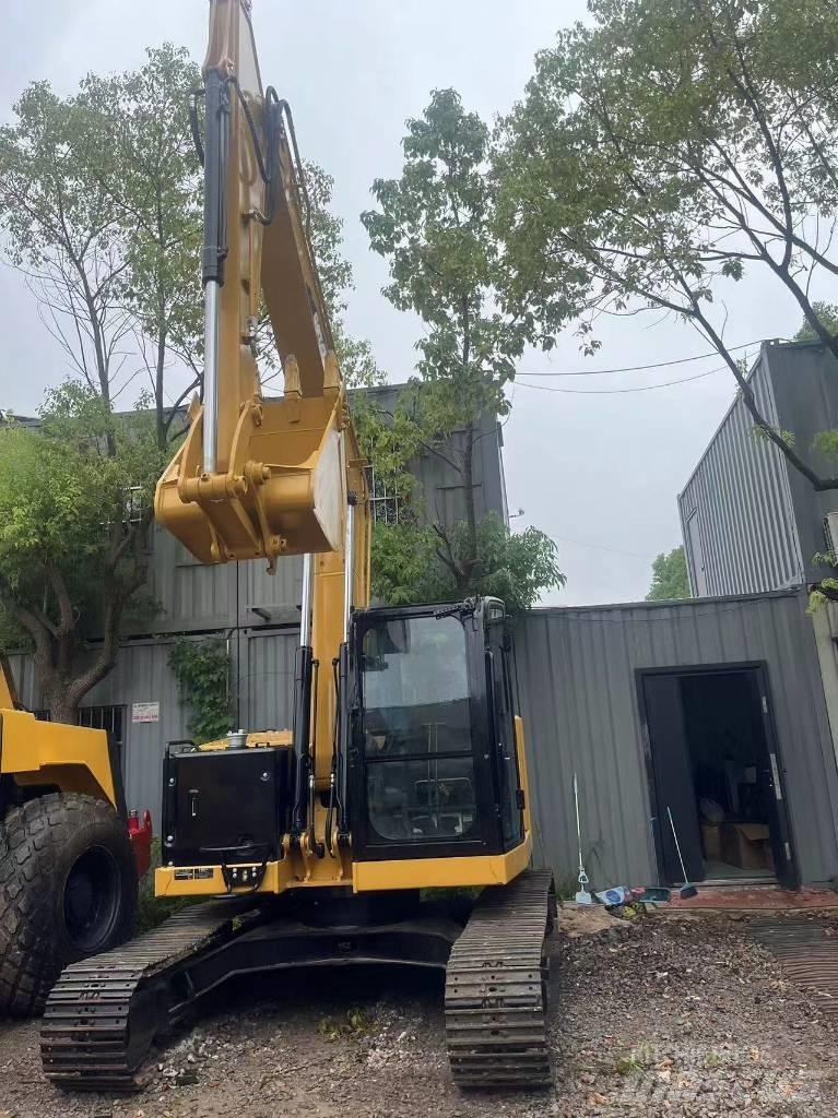 CAT 310 履带挖掘机