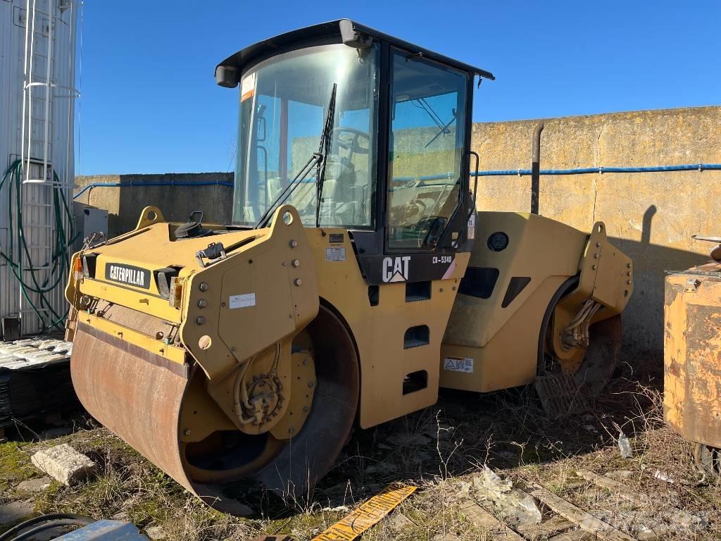 CAT CB 534 D 双轮压路机