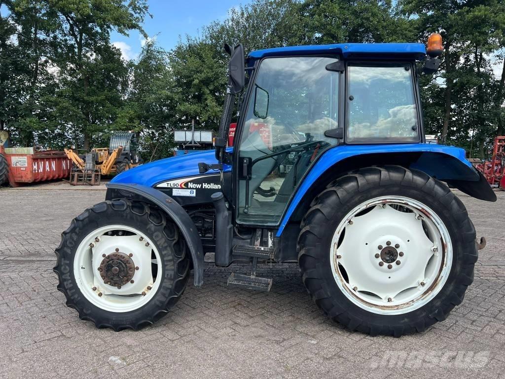 New Holland TL 90 拖拉机/农用车