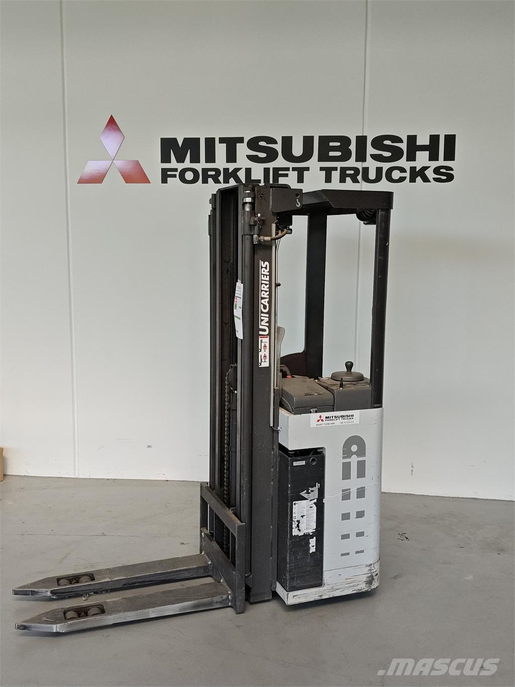 Atlet AJN160 行走式堆垛机