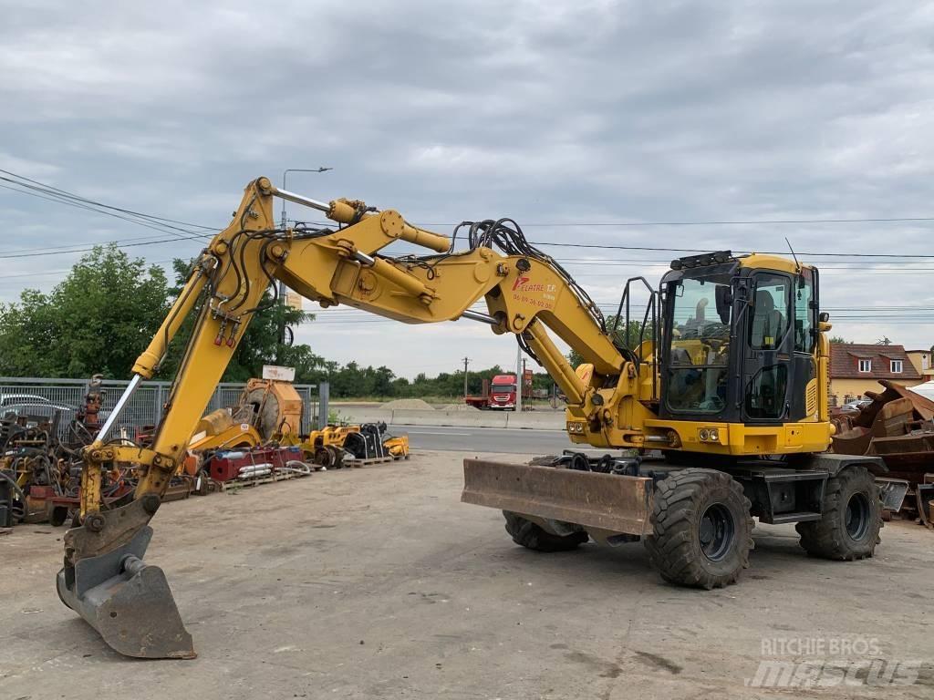 Komatsu PW118MR-11W 轮式挖掘机