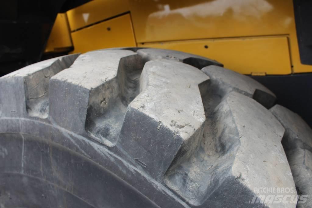 Komatsu WA 470-6LC 轮式装载机