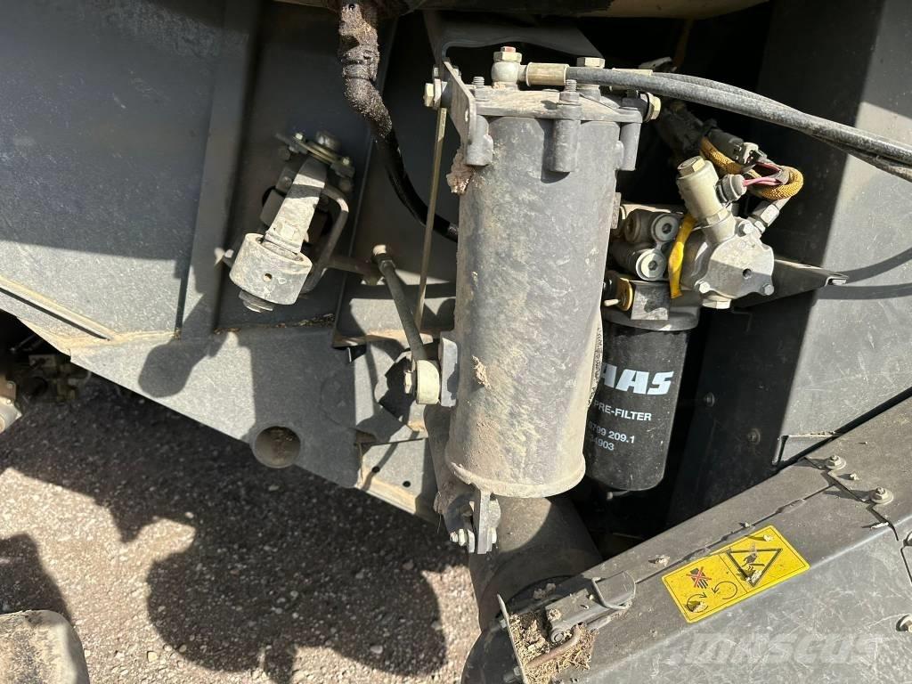 CLAAS Lexion 670 联合收割机