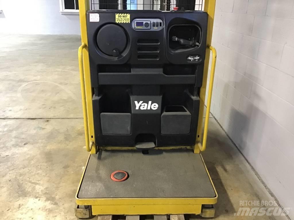 Yale OS030EFN24TE095 中端式装载机