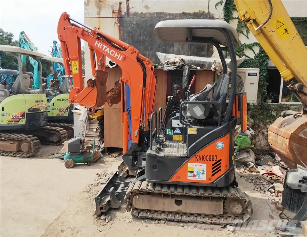 Hitachi ZX 17 U-2 小型挖掘机