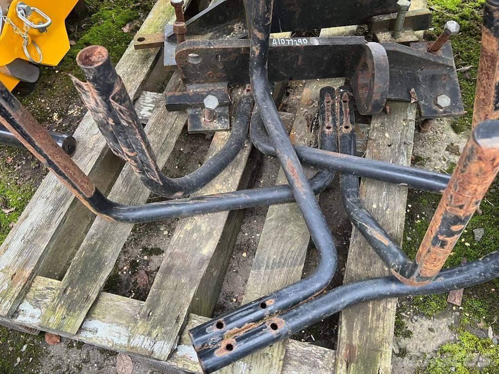 JCB Q FIT FORKS 其他装载挖掘装置和配件