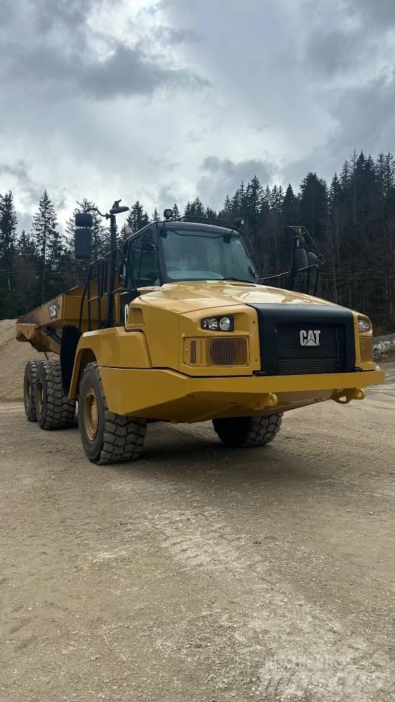 CAT tombereaux 翻斗车\公路型自卸车