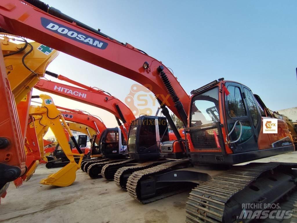 Doosan DX 225 LC 履带挖掘机