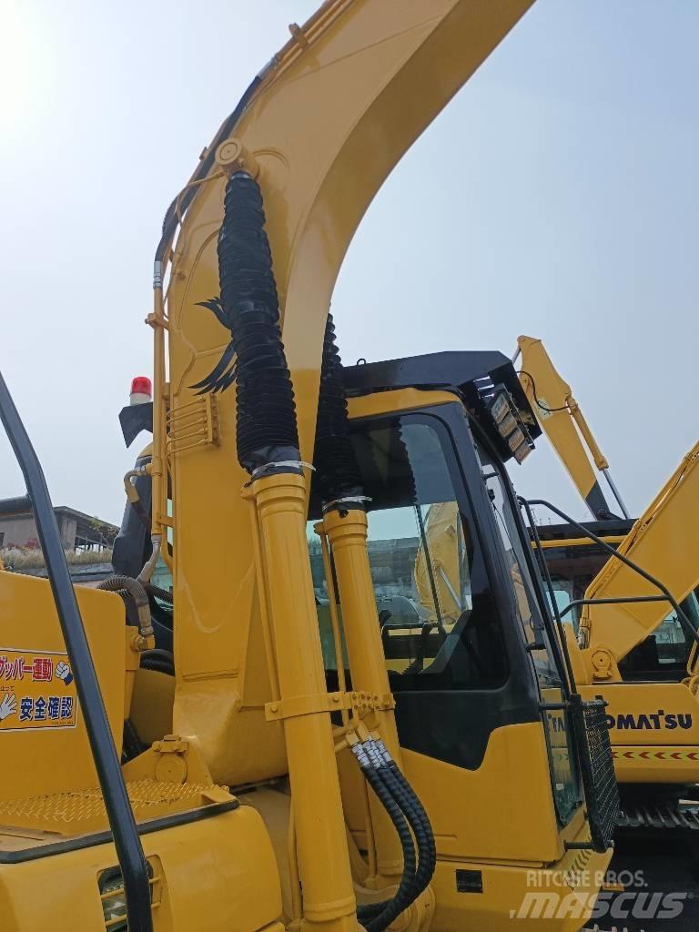 Komatsu PC130 履带挖掘机