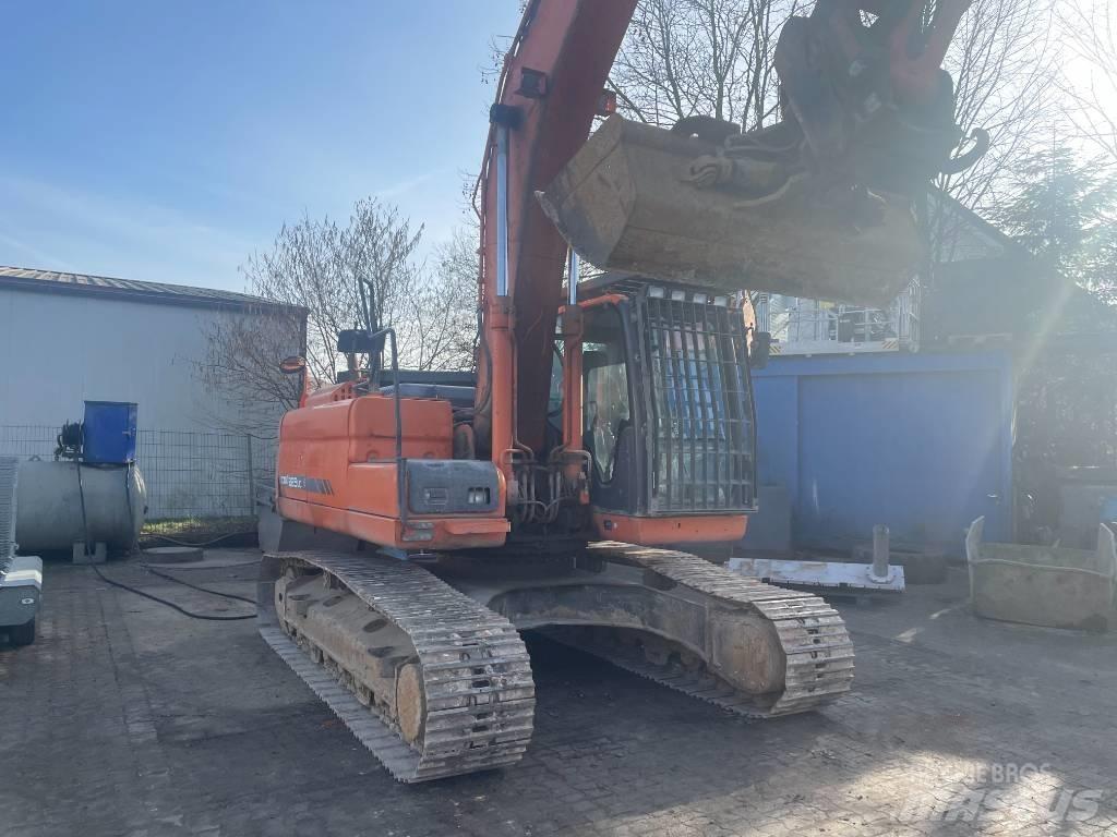 Doosan EXCA 履带挖掘机