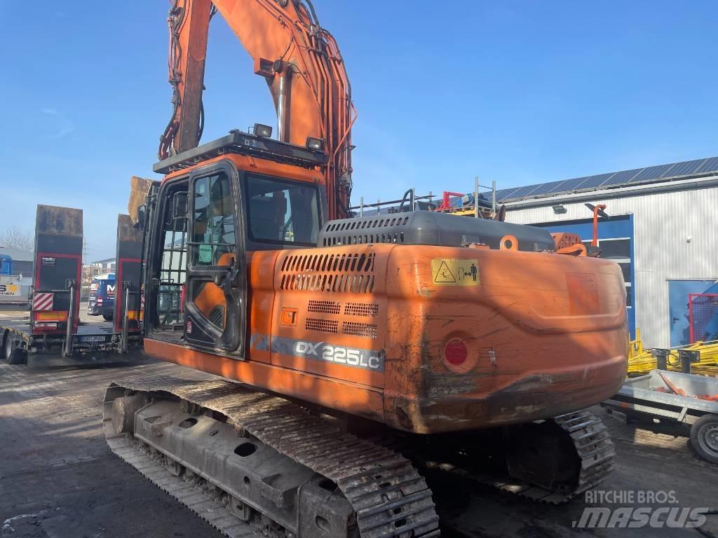 Doosan EXCA 履带挖掘机