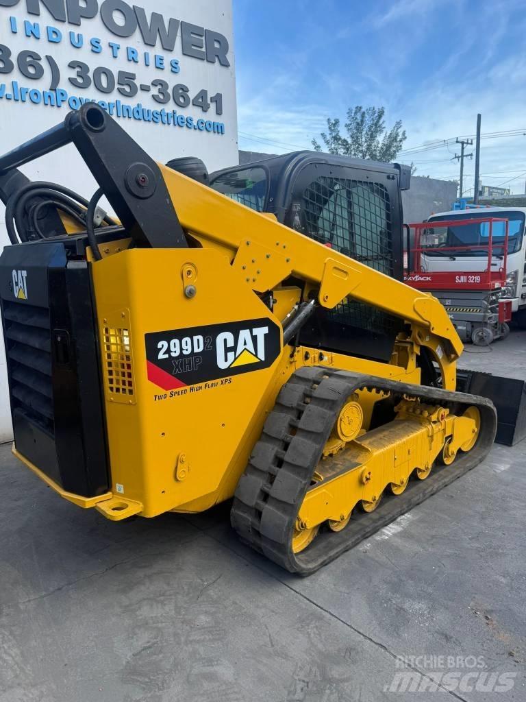 CAT 299 D 2 XHP 滑移装载机