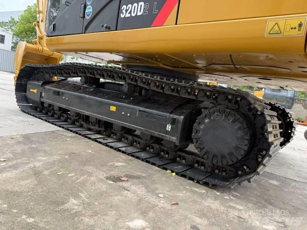 CAT 320 D 履带挖掘机