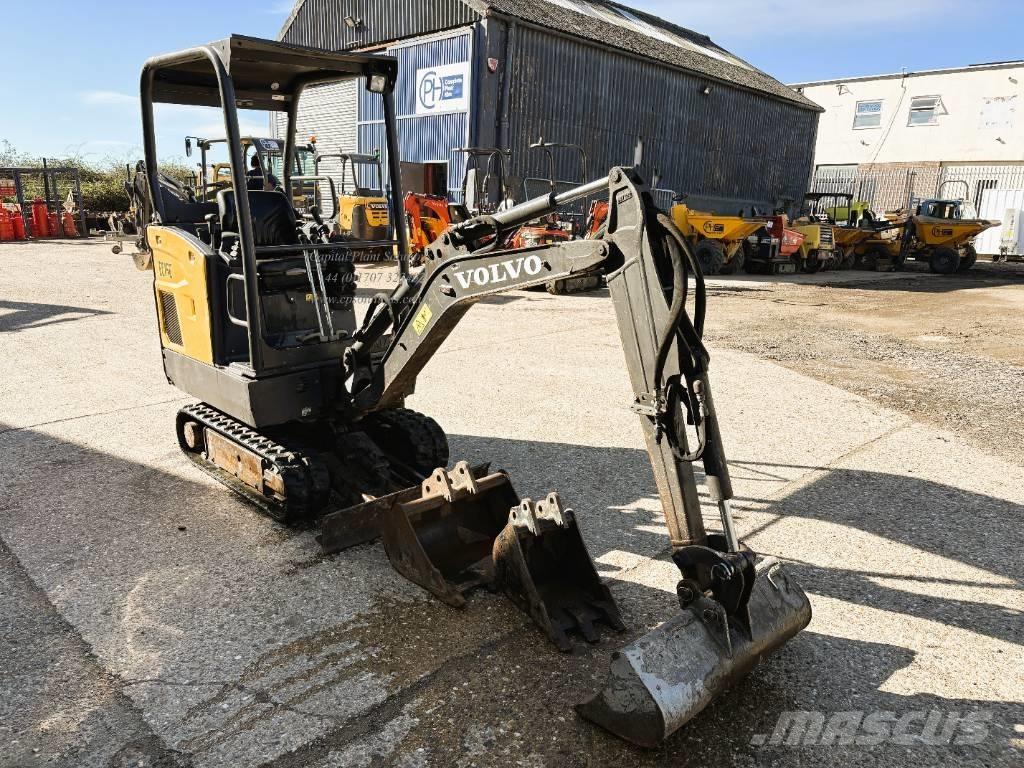 Volvo EC 15 E 小型挖掘机