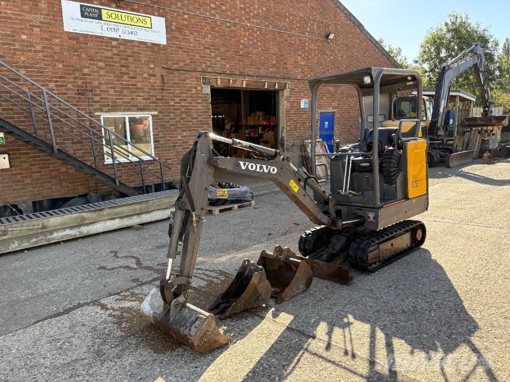 Volvo EC 15 E 小型挖掘机
