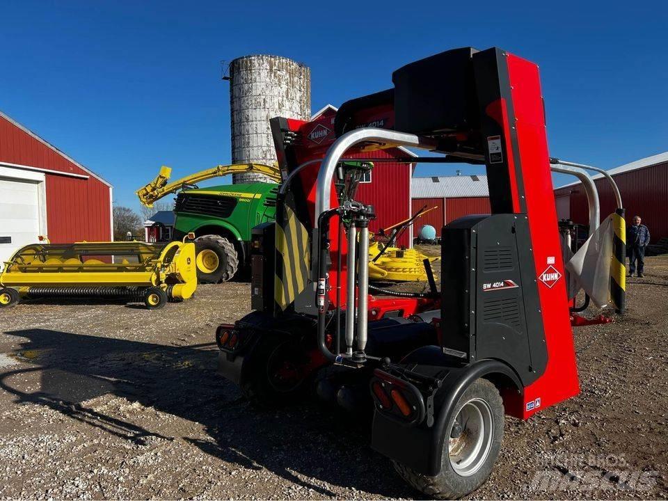 Kuhn SW4014 牧草包膜机