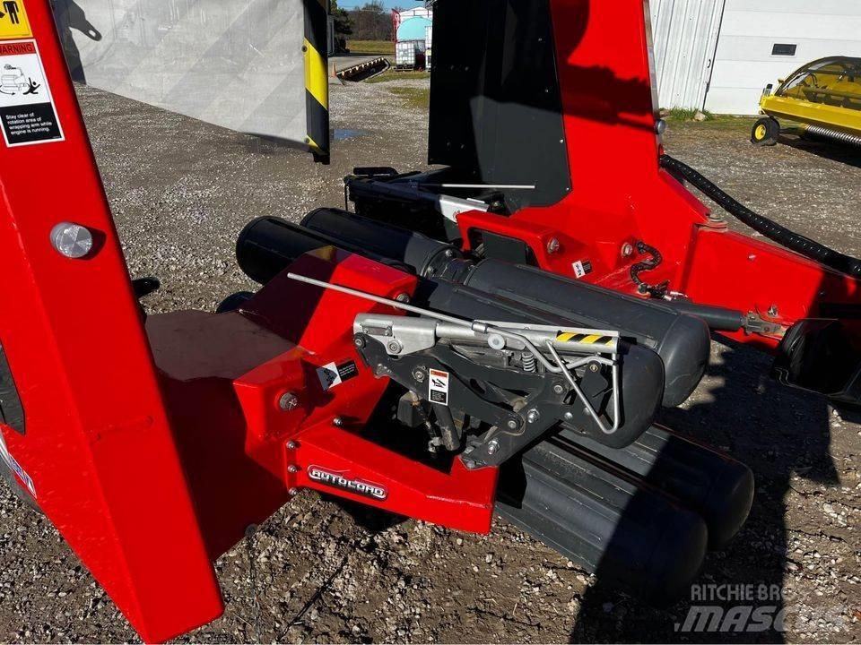 Kuhn SW4014 牧草包膜机