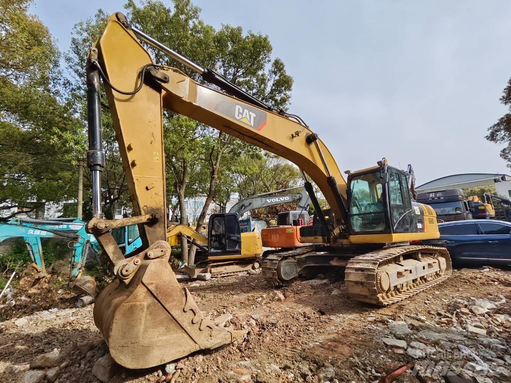 CAT 330 D 履带挖掘机