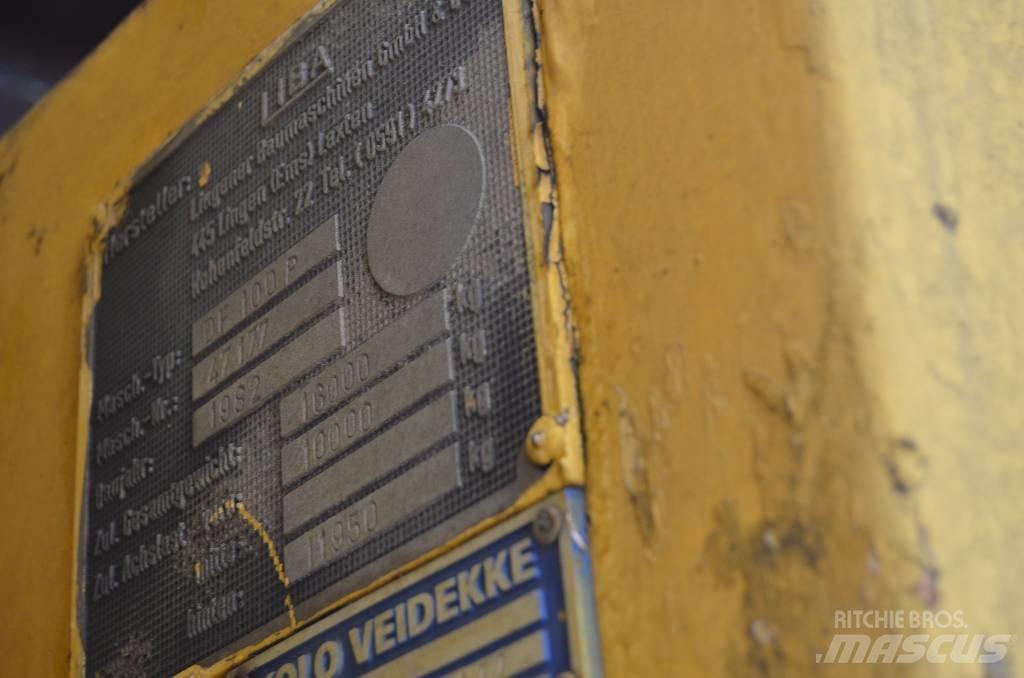 Demag DF 100 P 沥青摊铺机