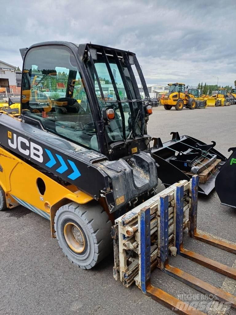 JCB Teletrukki 电动叉车