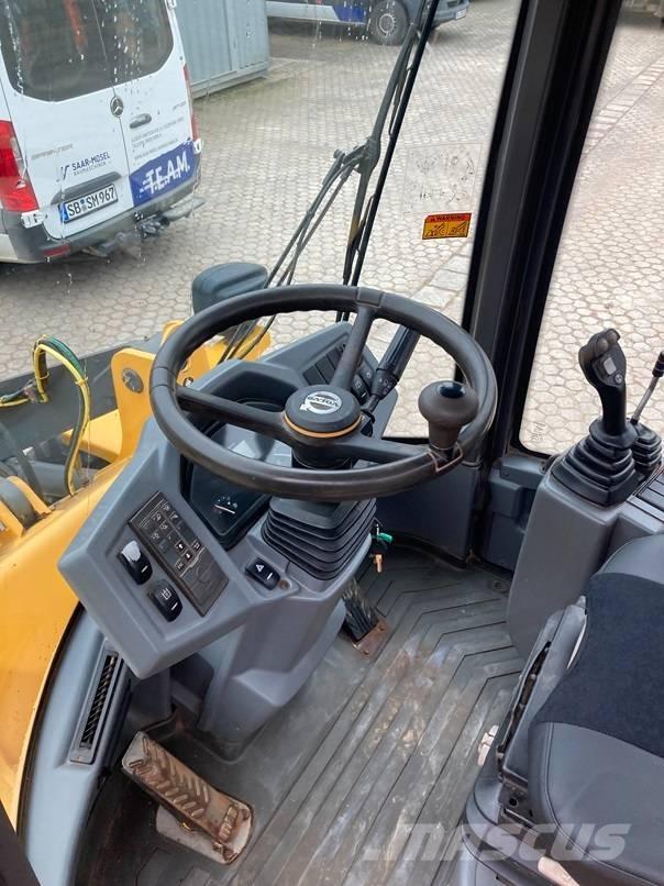 Volvo L 35 G 轮式装载机