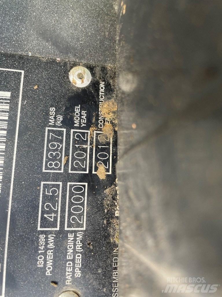 Bobcat E 80 中型挖掘机