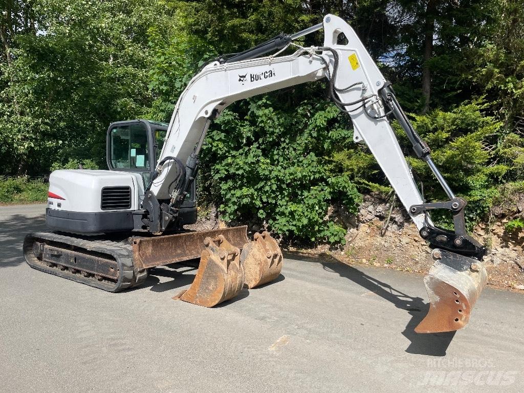 Bobcat E 80 中型挖掘机