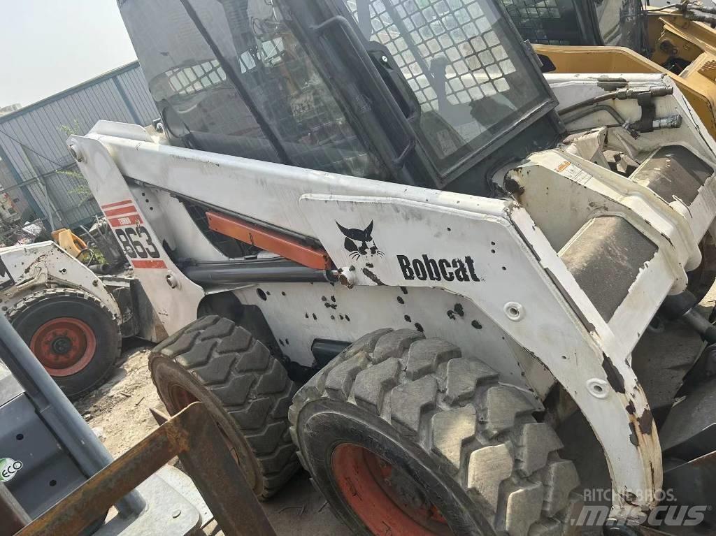 Bobcat S863 滑移装载机