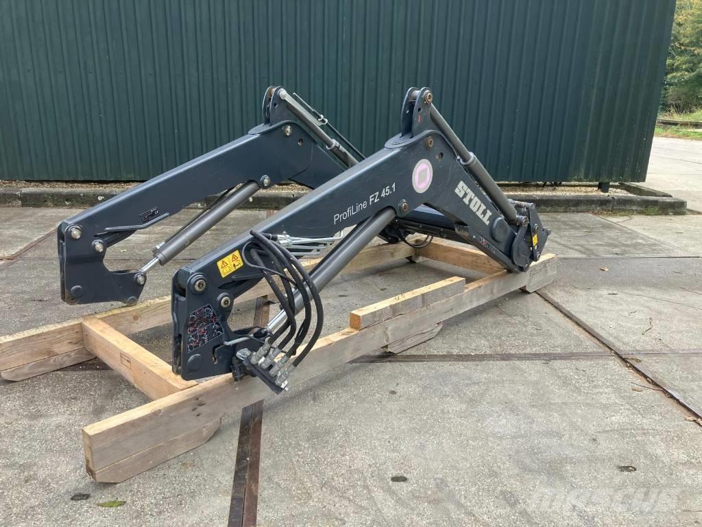 Stoll FZ45.1 Proline 前装载和挖掘机