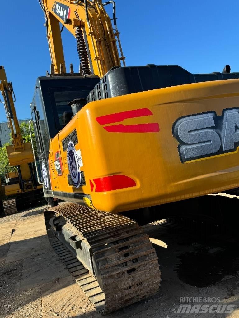 Sany SY 215 中型挖掘机