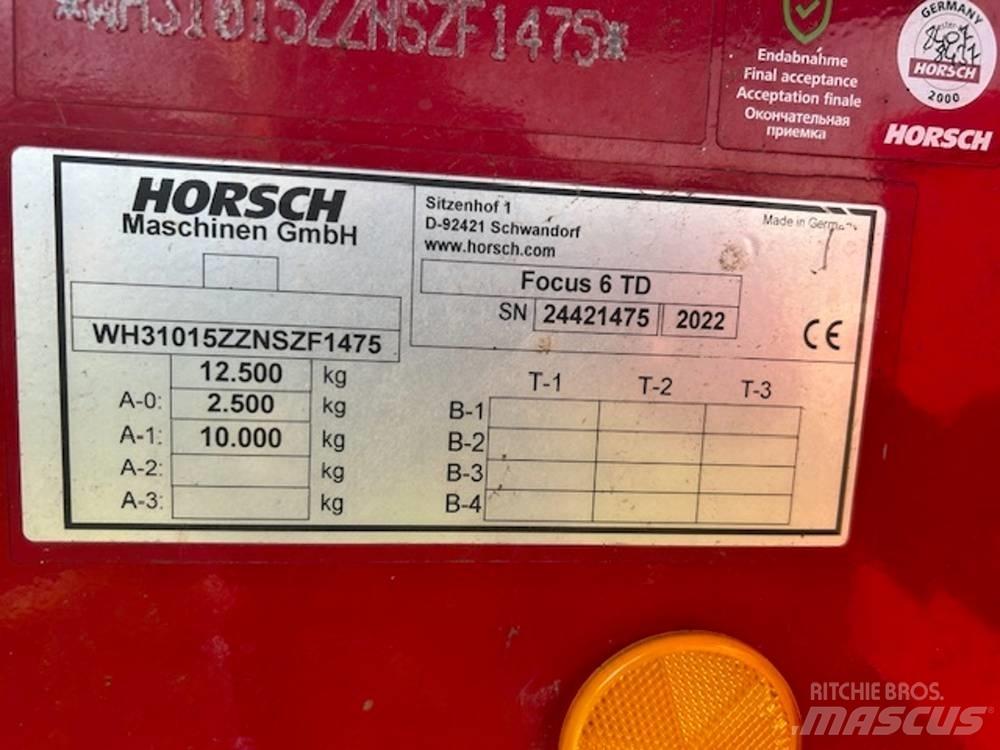 Horsch Focus 6 TD 多功能条播机