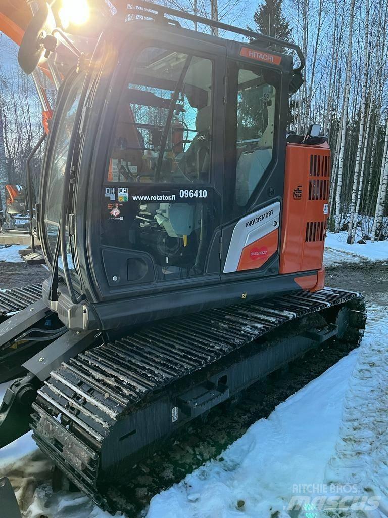 Hitachi ZX135US-7 履带挖掘机