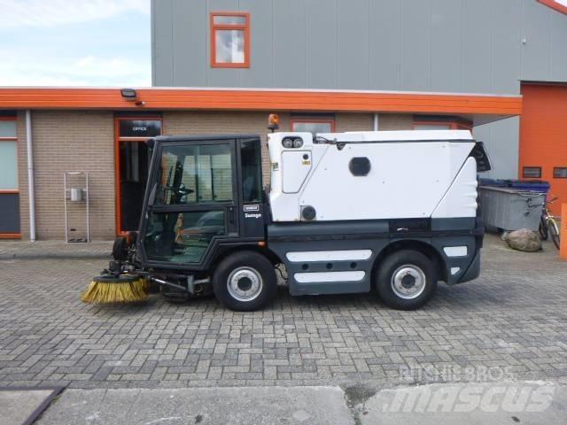Schmidt Swingo 250 道路清扫车
