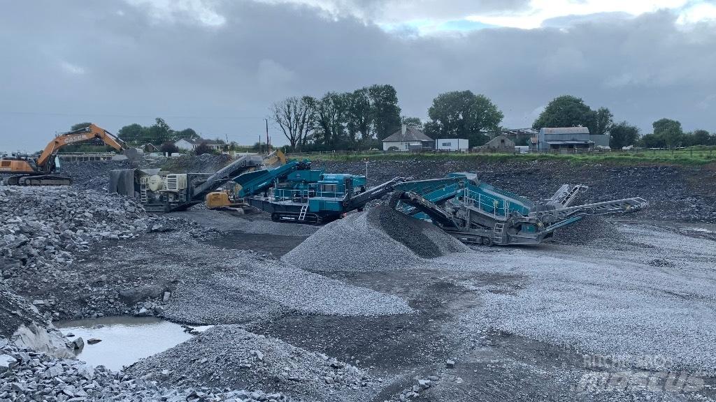 PowerScreen 1300 破碎机