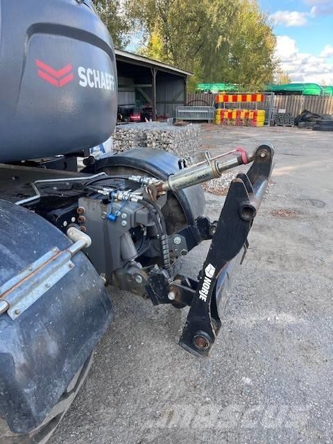 Schaeff TW110 轮式挖掘机