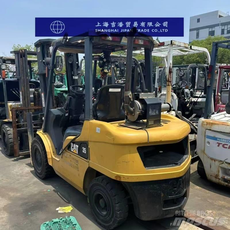 CAT 35 柴油叉车