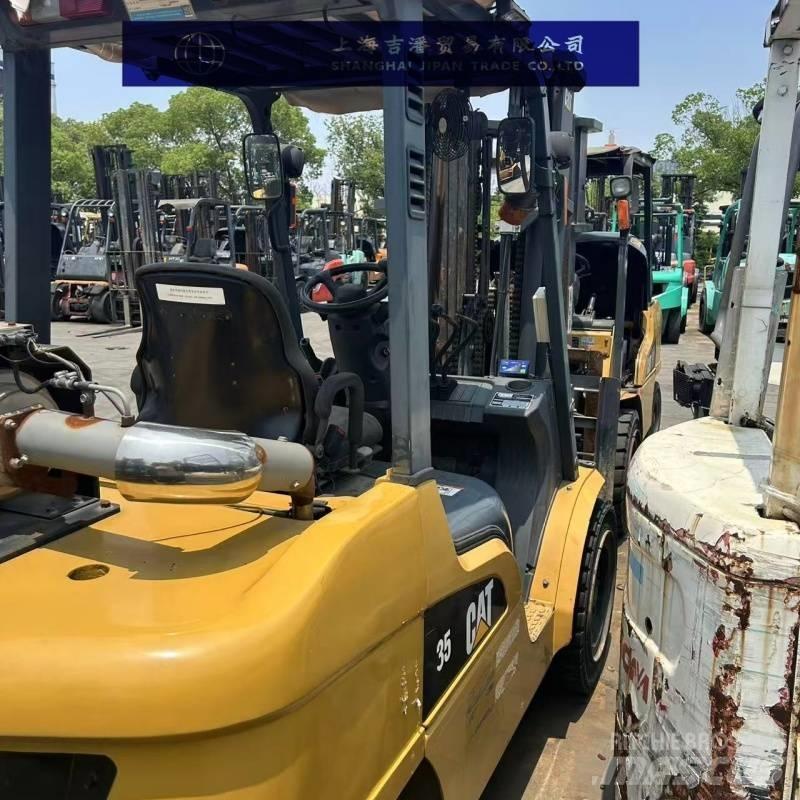 CAT 35 柴油叉车