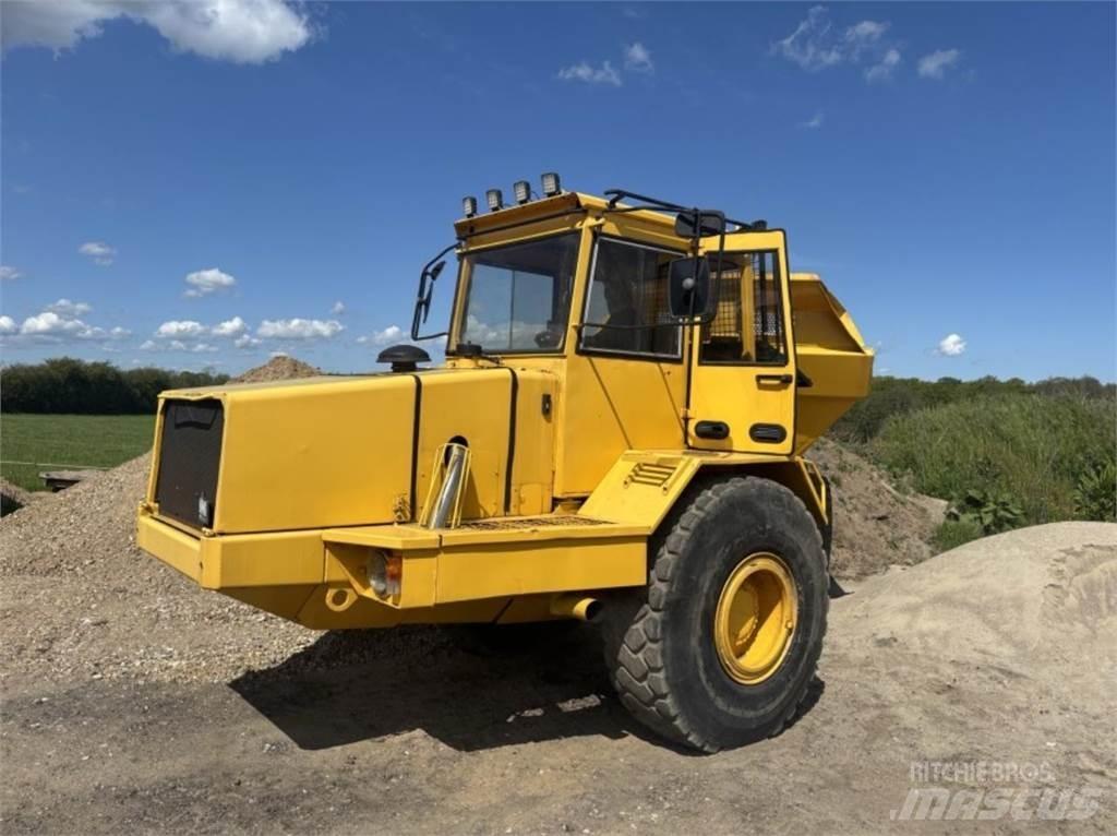 Volvo A20 翻斗车\公路型自卸车